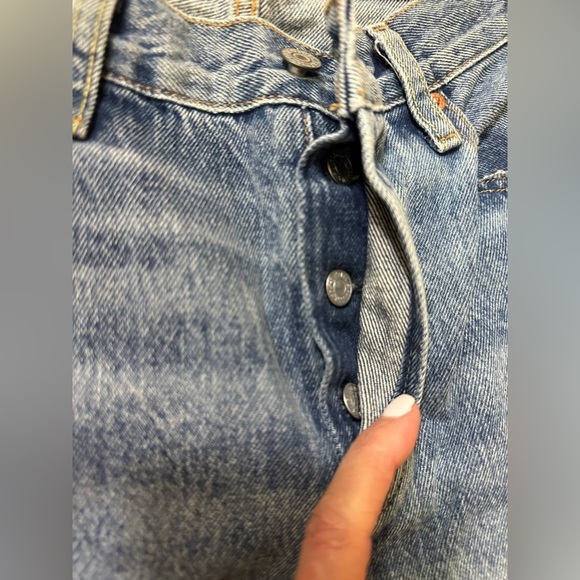 NWT Levis 501 Button A Mid Rise women Jean - Picture 7 of 12